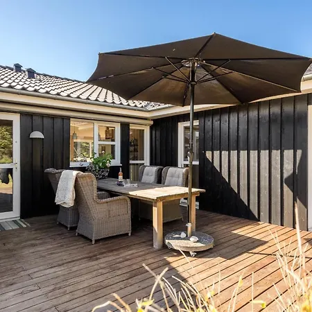 Gun - 450m From The Sea By Interhome Holiday home *